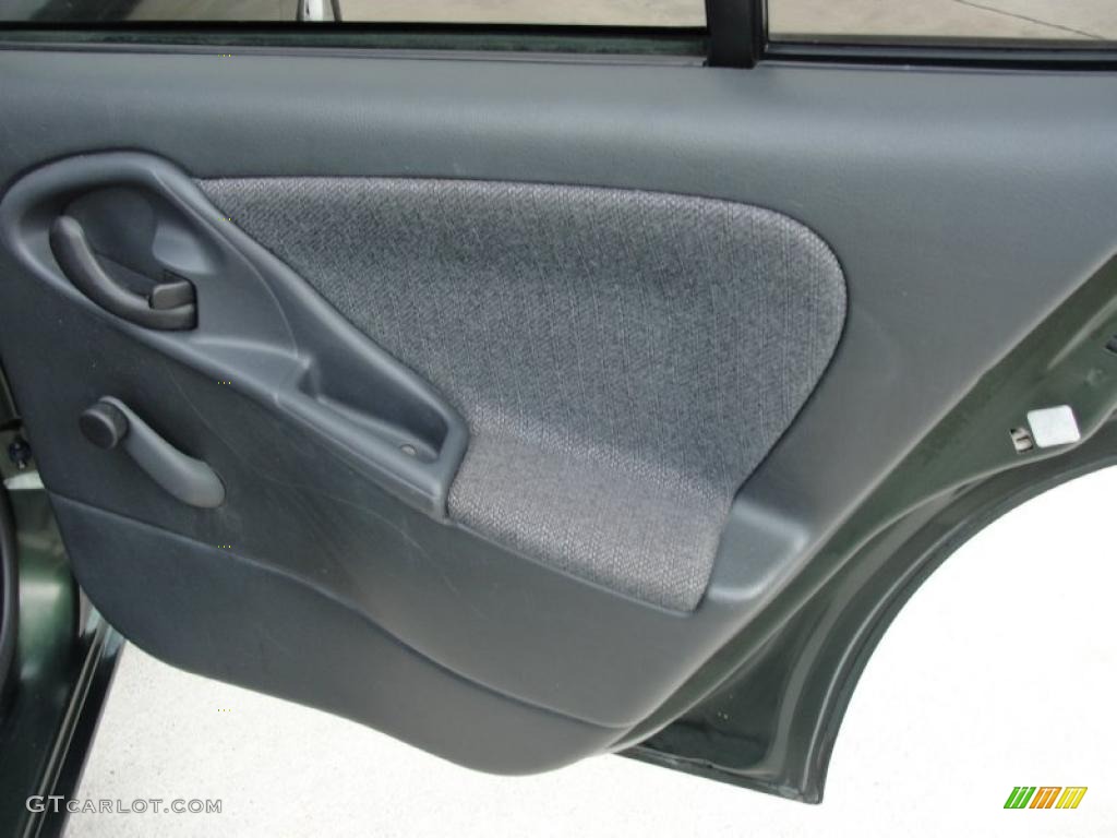 2000 Cavalier Sedan - Dark Colorado Green Metallic / Graphite photo #27