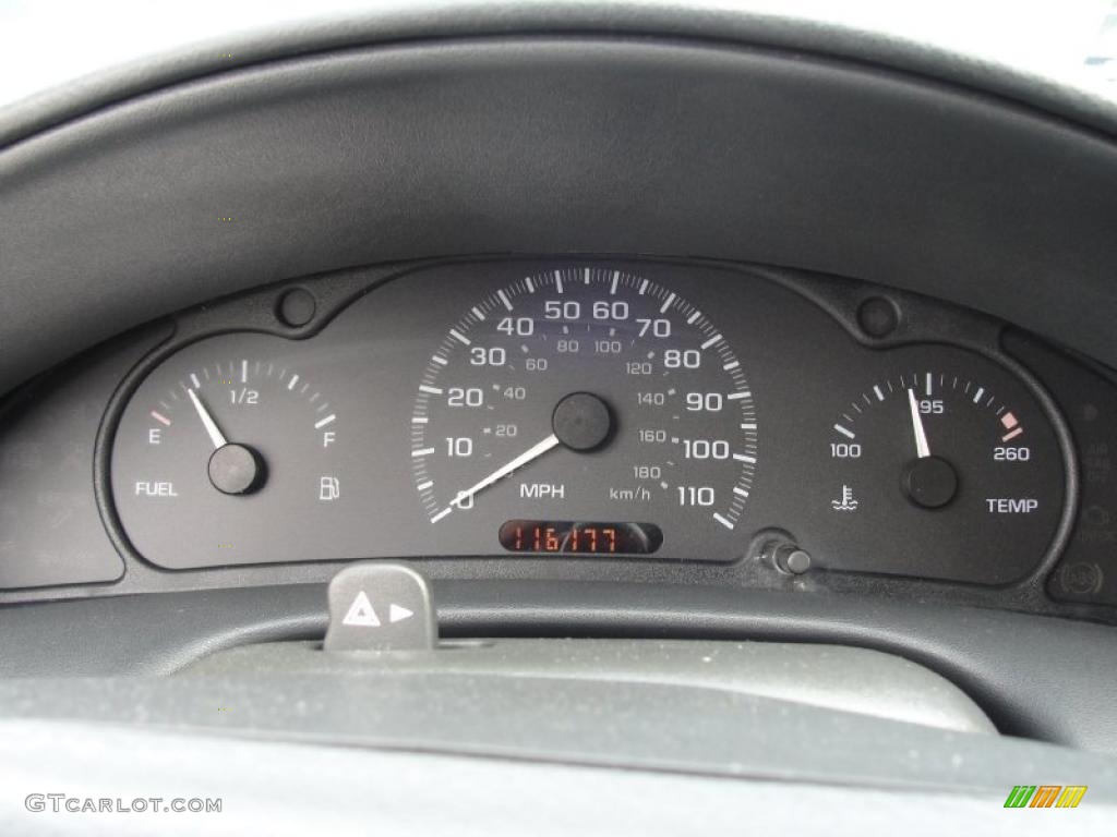 2000 Chevrolet Cavalier Sedan Gauges Photos