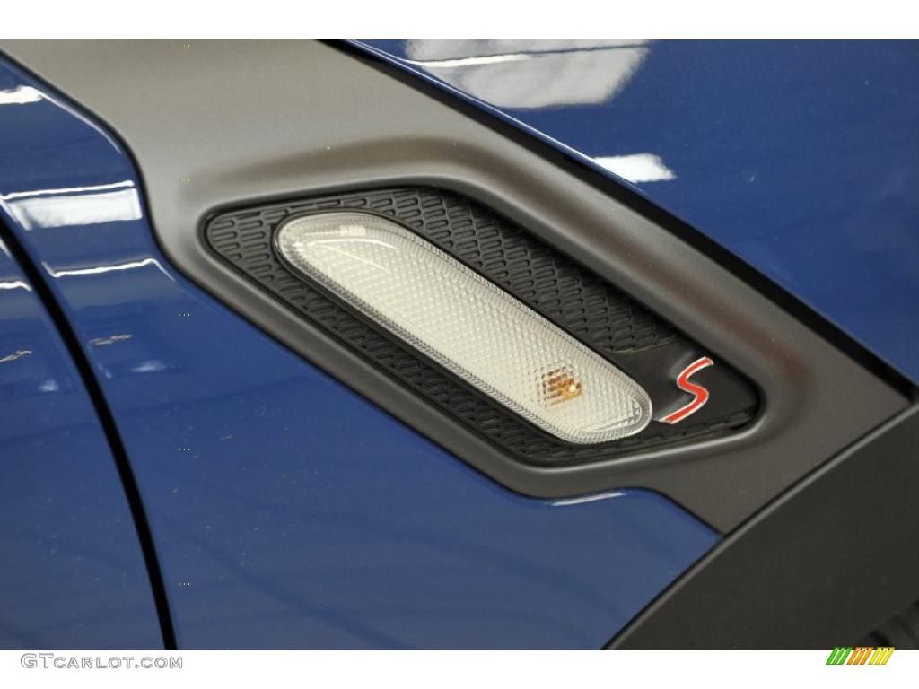 2011 Mini Cooper S Countryman Marks and Logos Photo #48329749