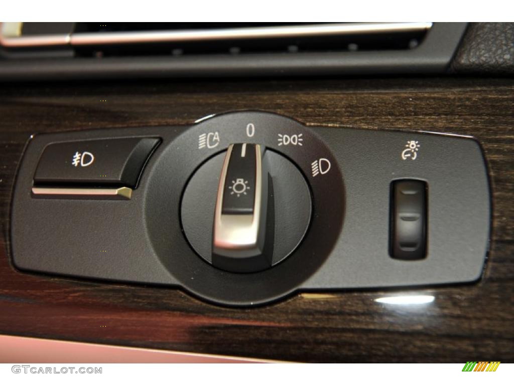 2012 BMW 7 Series 740Li Sedan Controls Photo #48330226