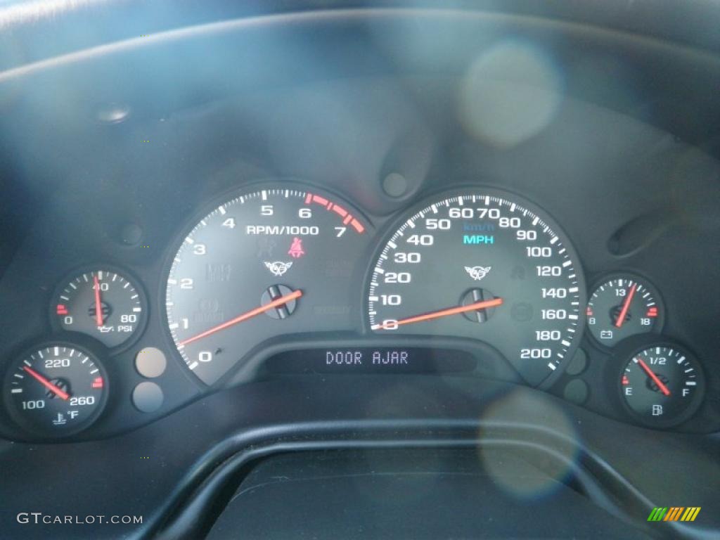 2002 Chevrolet Corvette Coupe Gauges Photo #48330604