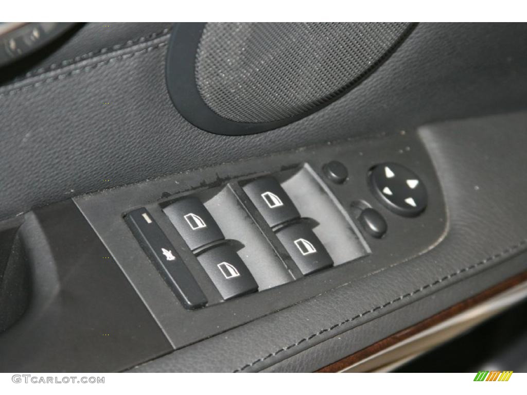 2009 3 Series 335i Sedan - Titanium Silver Metallic / Black photo #24