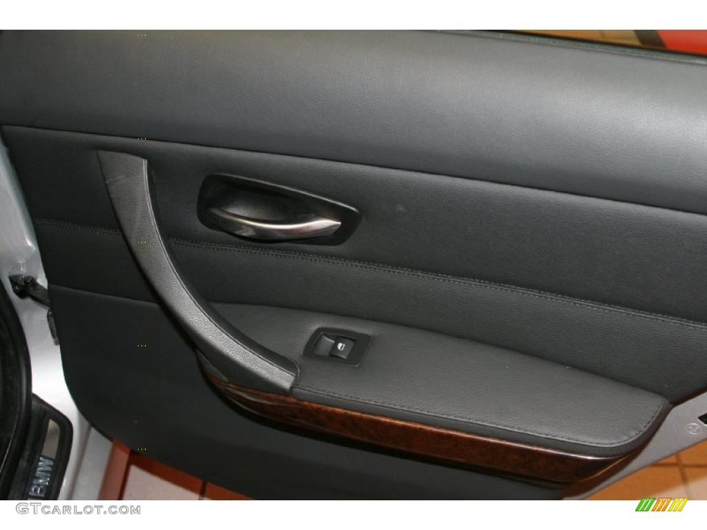 2009 3 Series 335i Sedan - Titanium Silver Metallic / Black photo #30