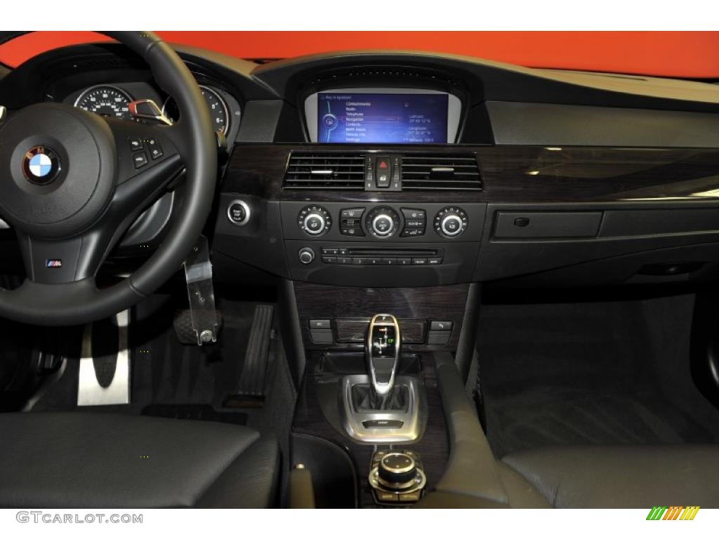 2010 BMW 5 Series 550i Sedan Black Dashboard Photo #48334423