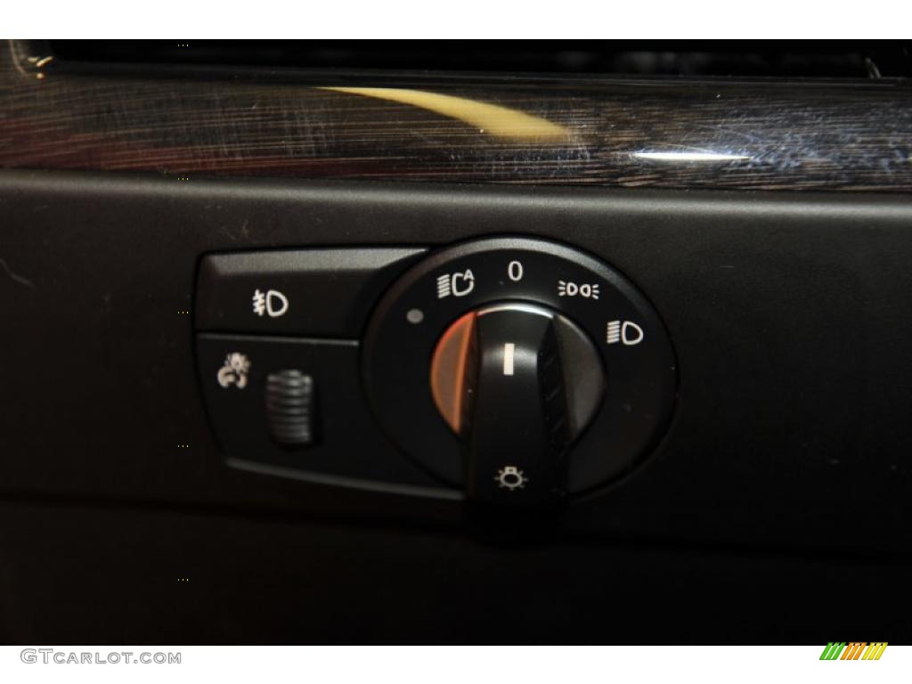 2010 BMW 5 Series 550i Sedan Controls Photo #48334513