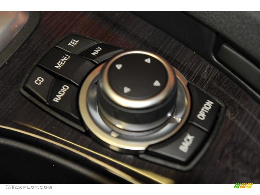 2010 BMW 5 Series 550i Sedan Controls Photo #48334858