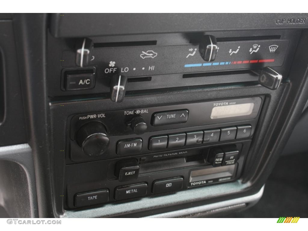 1995 Toyota Tacoma V6 Extended Cab 4x4 Controls Photos
