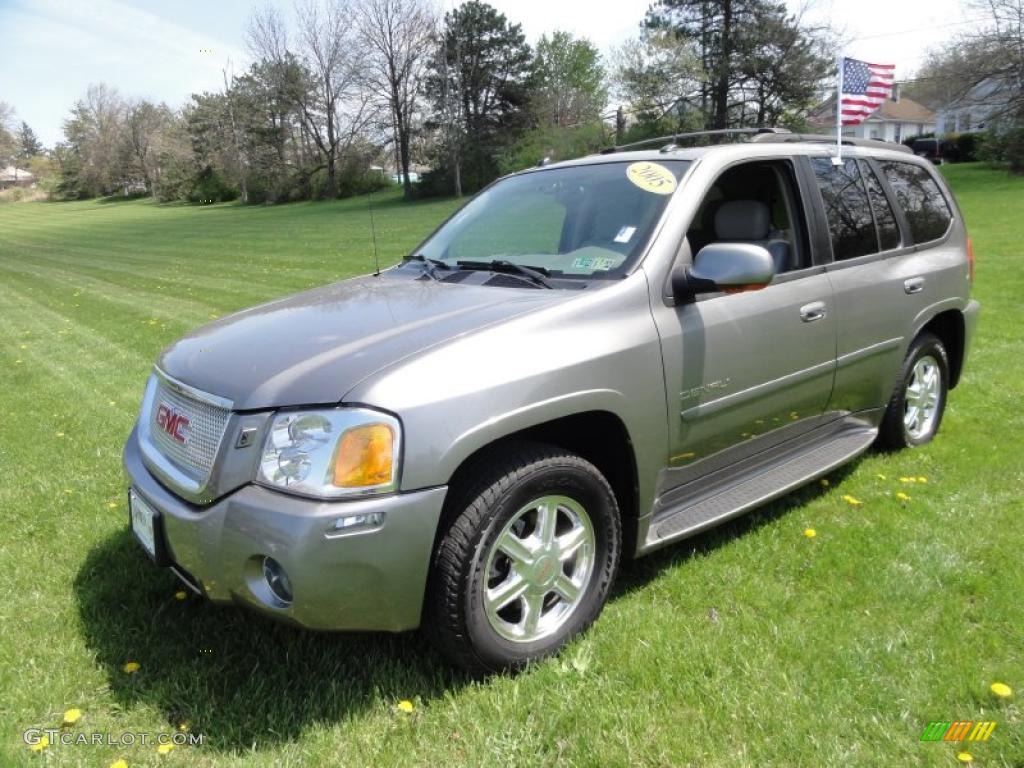 2005 Envoy Denali 4x4 - Steel Grey Metallic / Light Gray photo #2