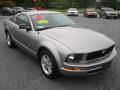 2008 Vapor Silver Metallic Ford Mustang V6 Deluxe Coupe  photo #5