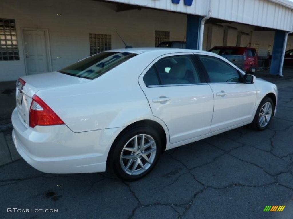 2010 Fusion SEL V6 - White Platinum Tri-coat Metallic / Medium Light Stone photo #10