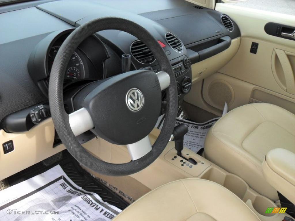 Cream Beige Interior 2008 Volkswagen New Beetle S Coupe Photo #48338776