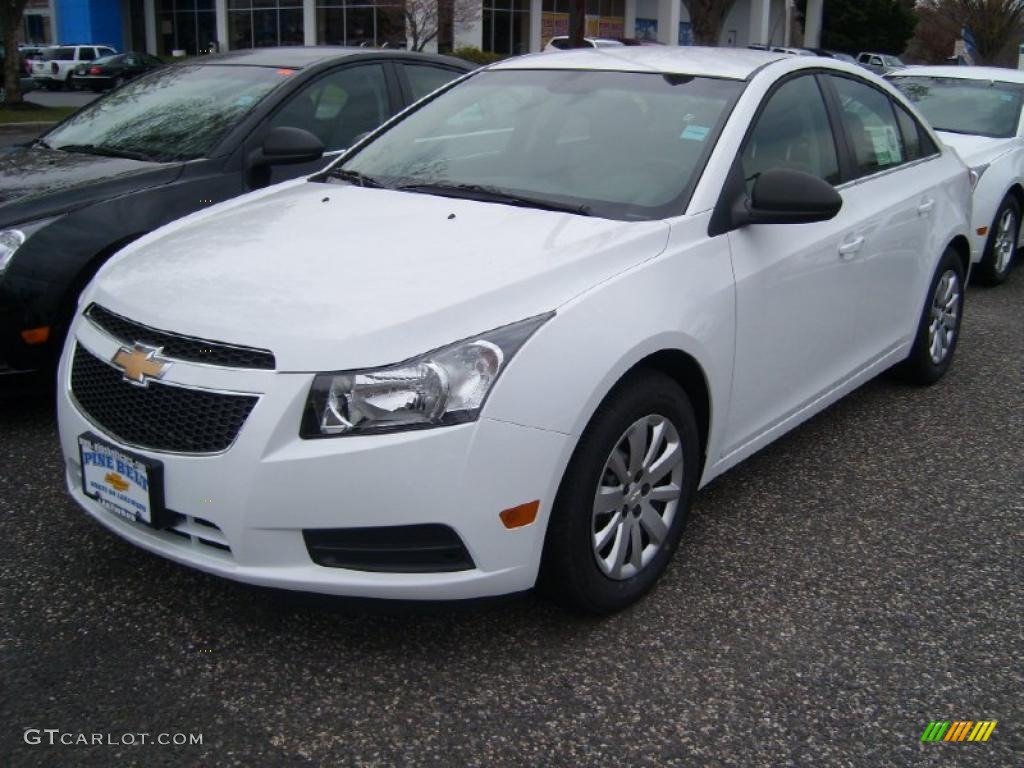 Summit White 2011 Chevrolet Cruze LS Exterior Photo #48340027