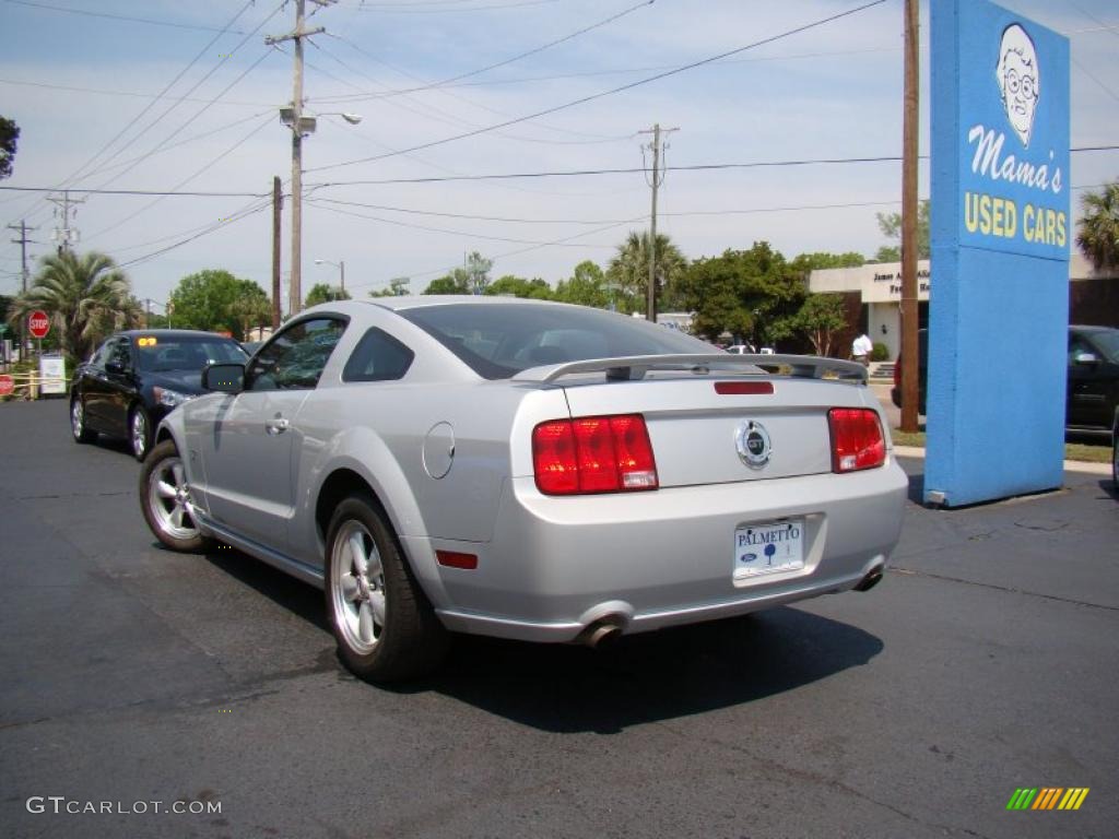 2007 Mustang GT Premium Coupe - Satin Silver Metallic / Dark Charcoal photo #30