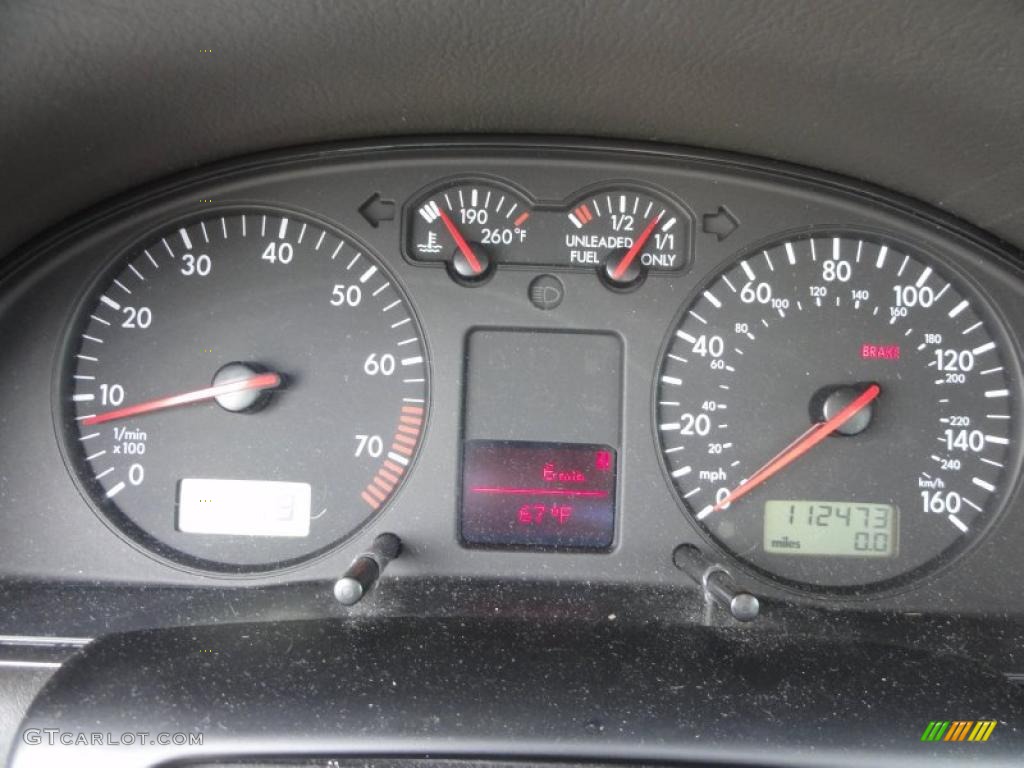 2001 Volkswagen Passat GLX Sedan Gauges Photo #48342694