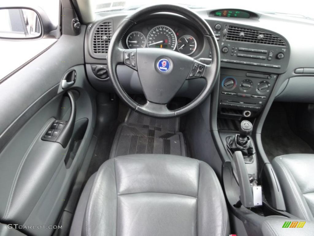 2005 Saab 9-3 Linear Sport Sedan Controls Photo #48343221