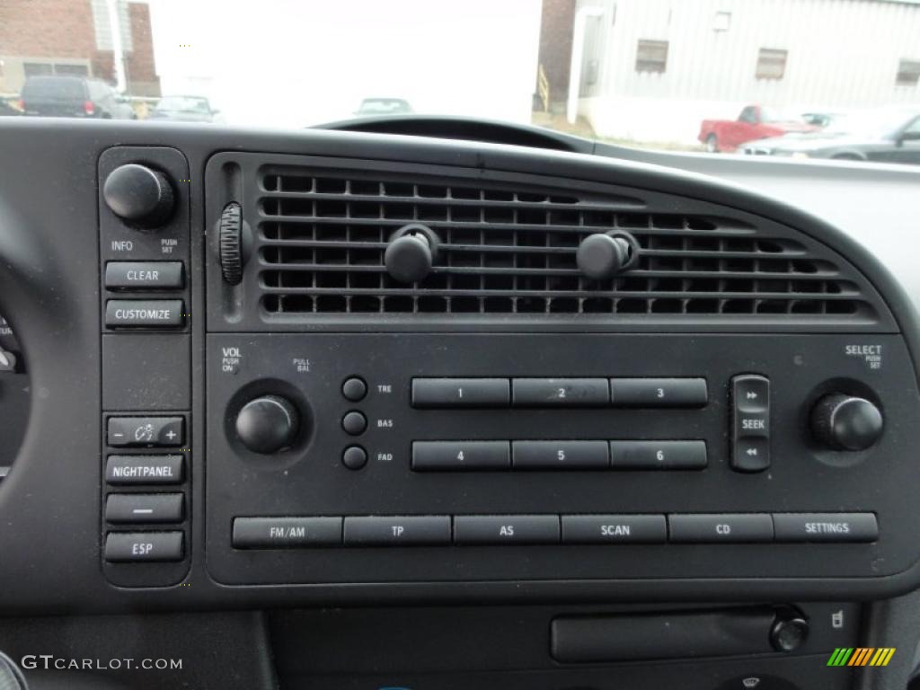 2005 Saab 9-3 Linear Sport Sedan Controls Photo #48343393