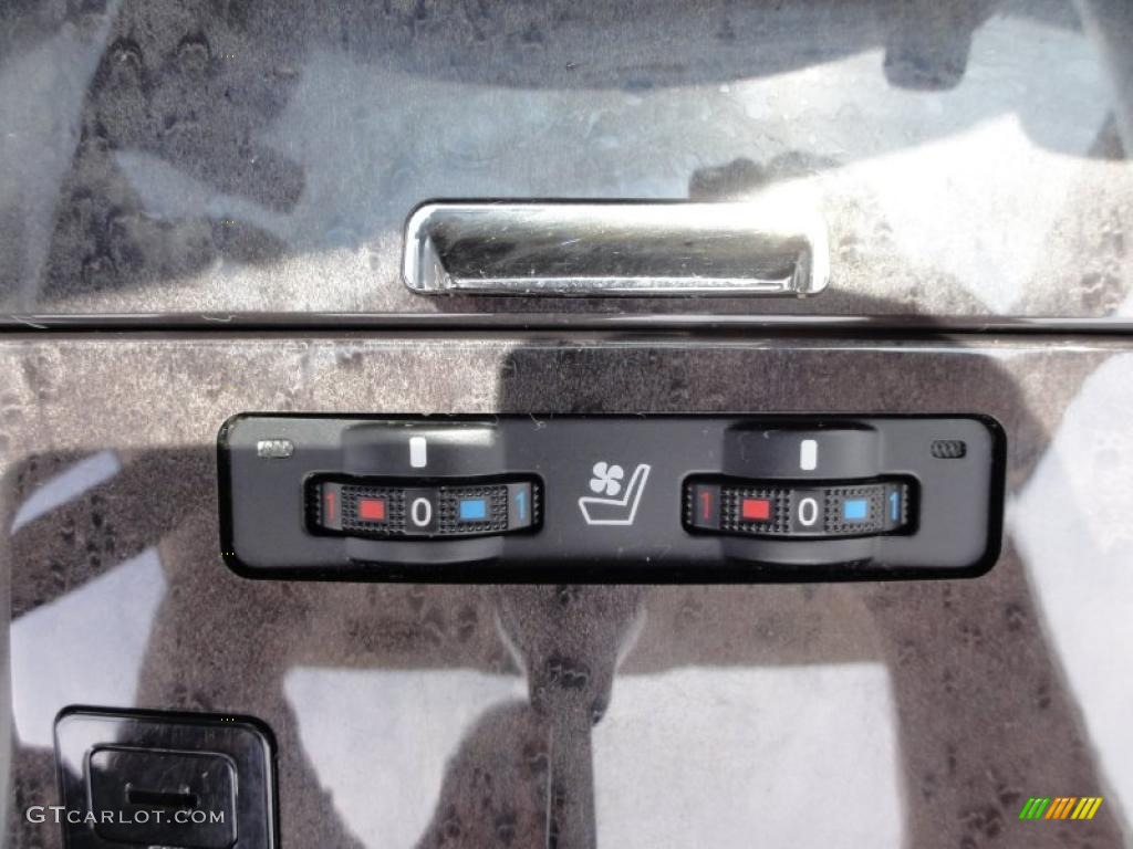 2010 Lexus IS 250C Convertible Controls Photo #48344137