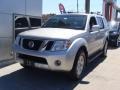 Silver Lightning - Pathfinder SE 4x4 Photo No. 3