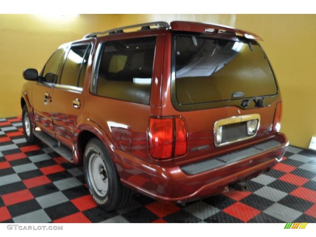 1998 Navigator 4x4 - Laser Red Metallic / Medium Graphite photo #3