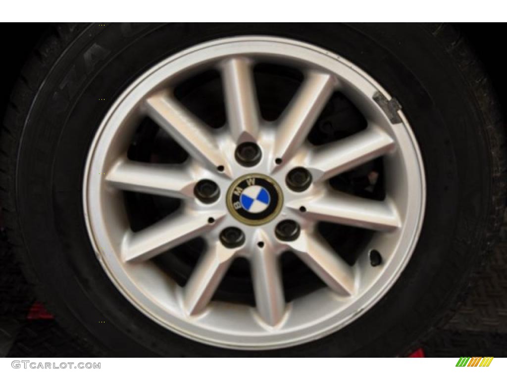 1997 BMW 3 Series 328i Sedan Wheel Photo #48348625