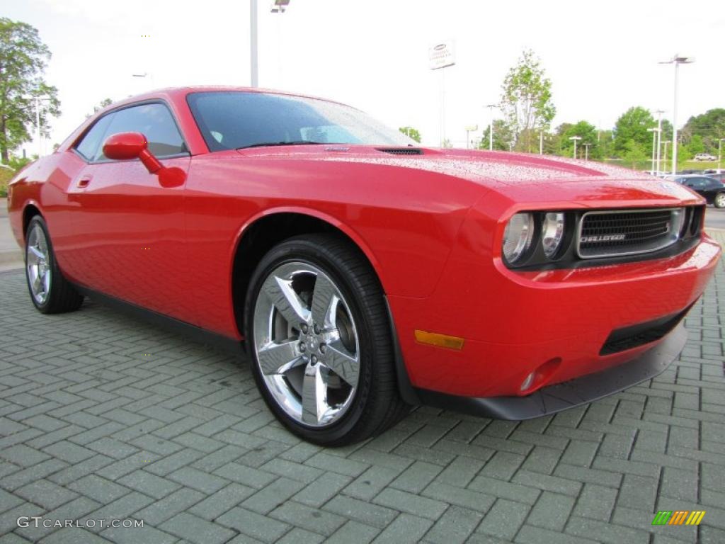 Inferno Red Crystal Pearl Coat 2009 Dodge Challenger R/T Exterior Photo #48350353