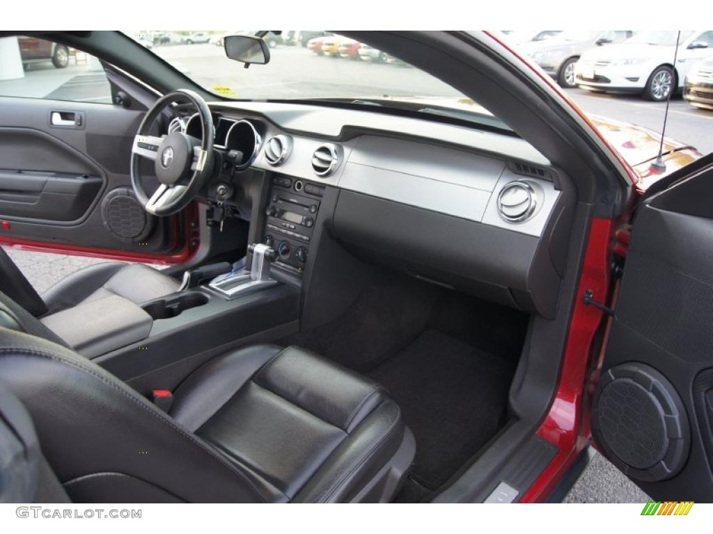 2007 Mustang V6 Premium Coupe - Redfire Metallic / Dark Charcoal photo #13