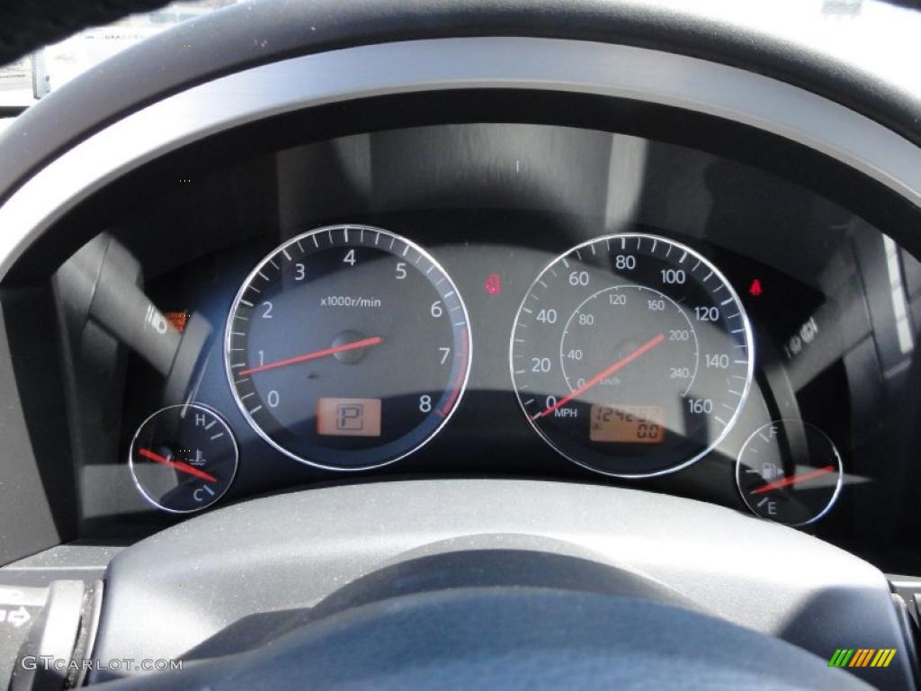 2003 Infiniti FX 35 AWD Gauges Photos