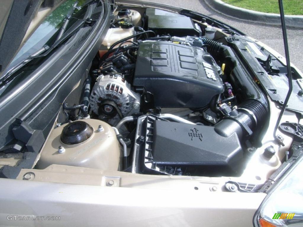 2006 G6 V6 Sedan - Sedona Beige Metallic / Light Taupe photo #22