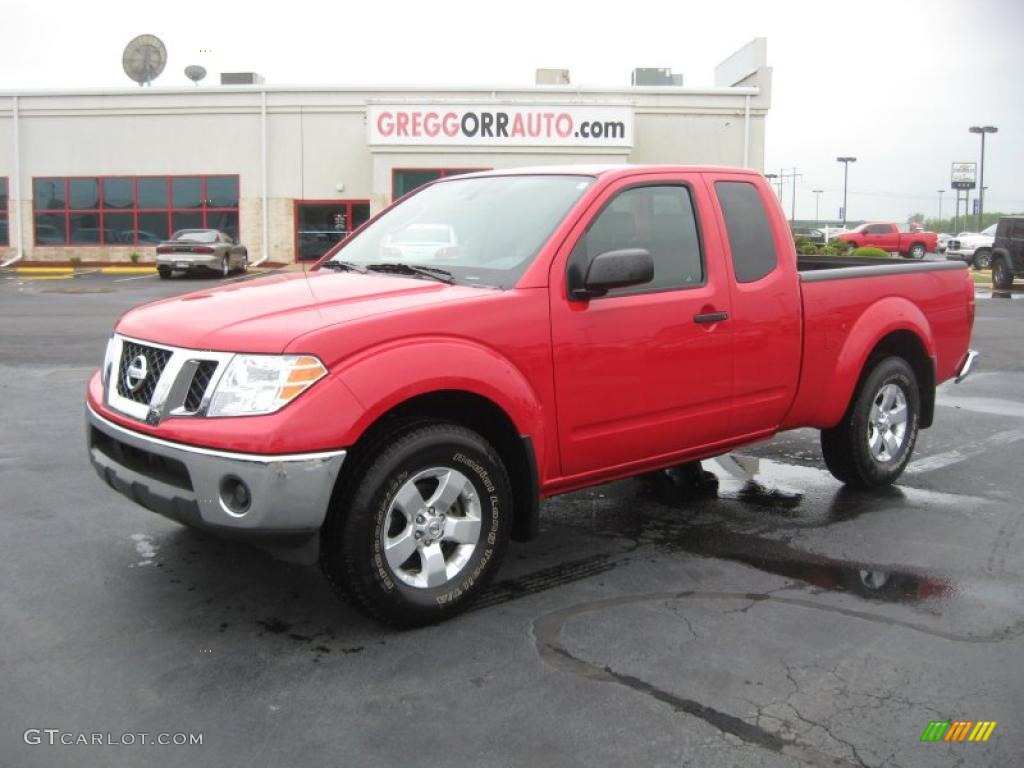 2010 Frontier SE V6 King Cab 4x4 - Red Alert / Graphite photo #1