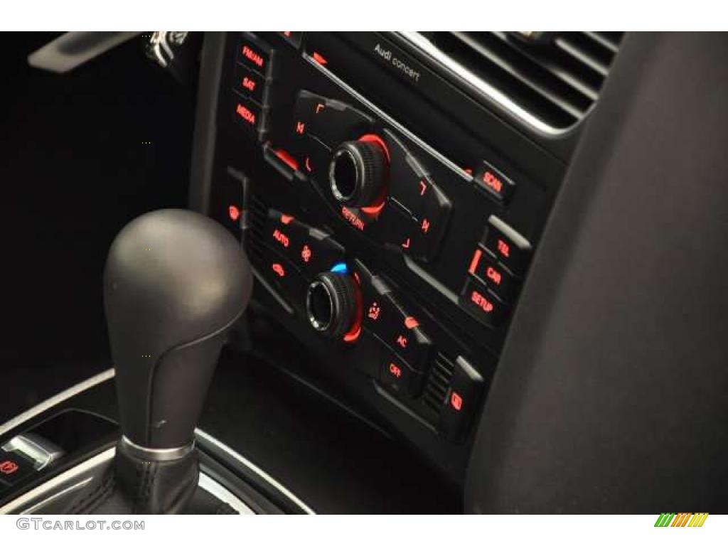 2009 Audi A4 2.0T Sedan Controls Photo #48355081