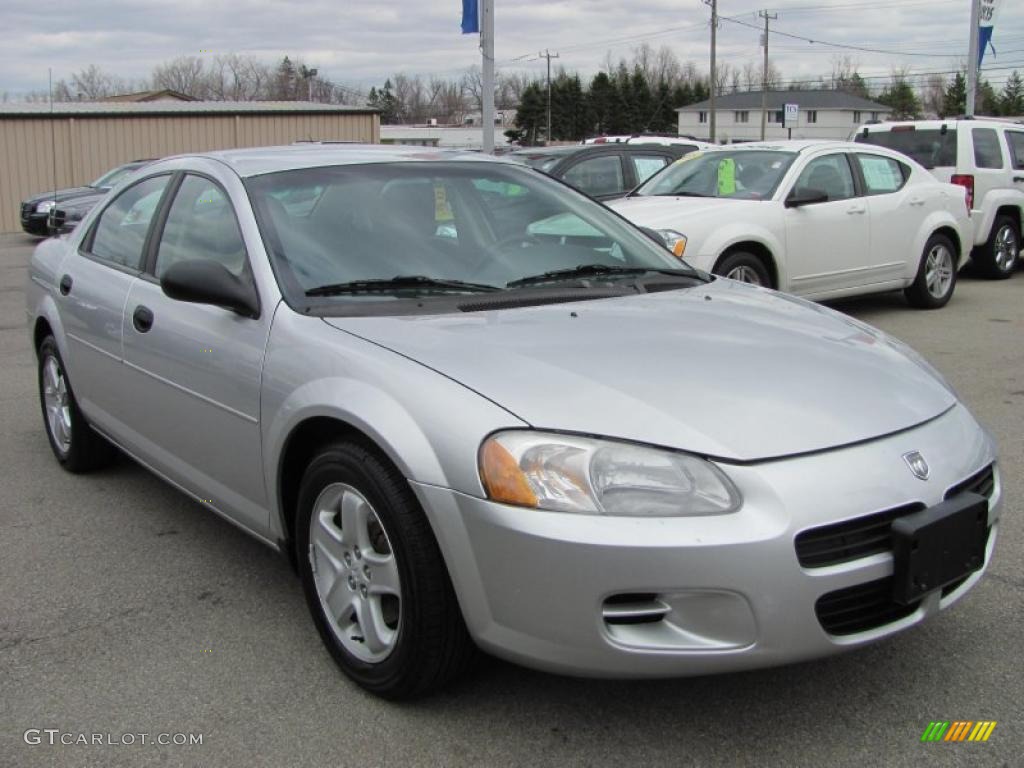 Bright Silver Metallic 2003 Dodge Stratus SE Sedan Exterior Photo #48356202