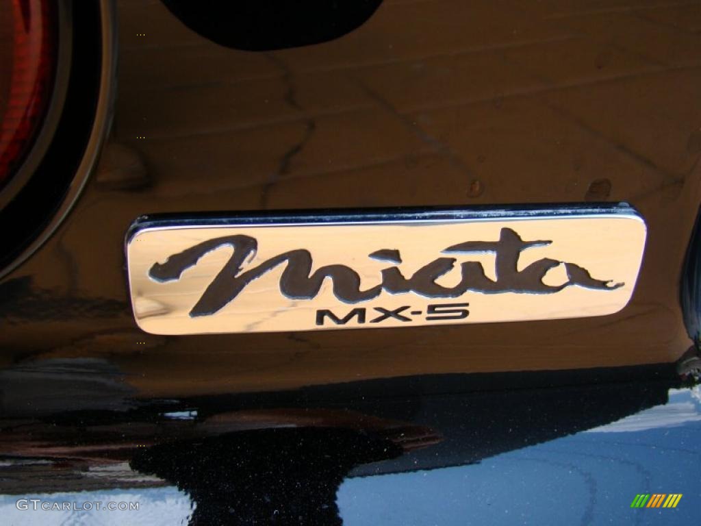 2003 Mazda MX-5 Miata LS Roadster Marks and Logos Photo #48356317