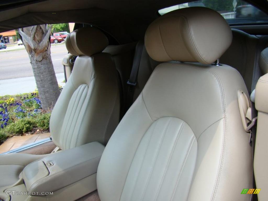 Oatmeal Interior 2002 Jaguar XK XK8 Convertible Photo #48356491