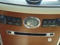 Ivory Pearl - M 35x Sedan Photo No. 14