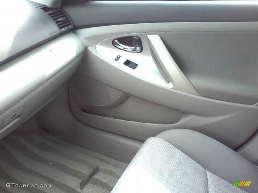 2007 Camry SE - Black / Dark Charcoal photo #11