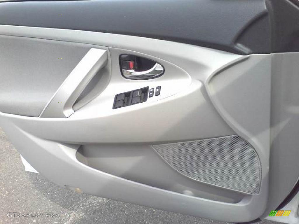 2007 Camry SE - Black / Dark Charcoal photo #12