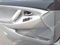 Black - Camry SE Photo No. 12