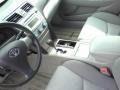 Black - Camry SE Photo No. 13
