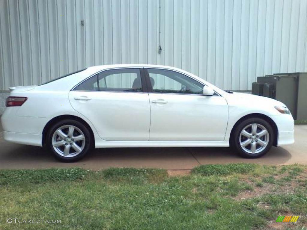 2007 Camry SE - Black / Dark Charcoal photo #17