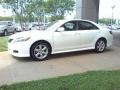 Black - Camry SE Photo No. 18