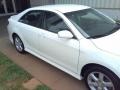 Black - Camry SE Photo No. 20