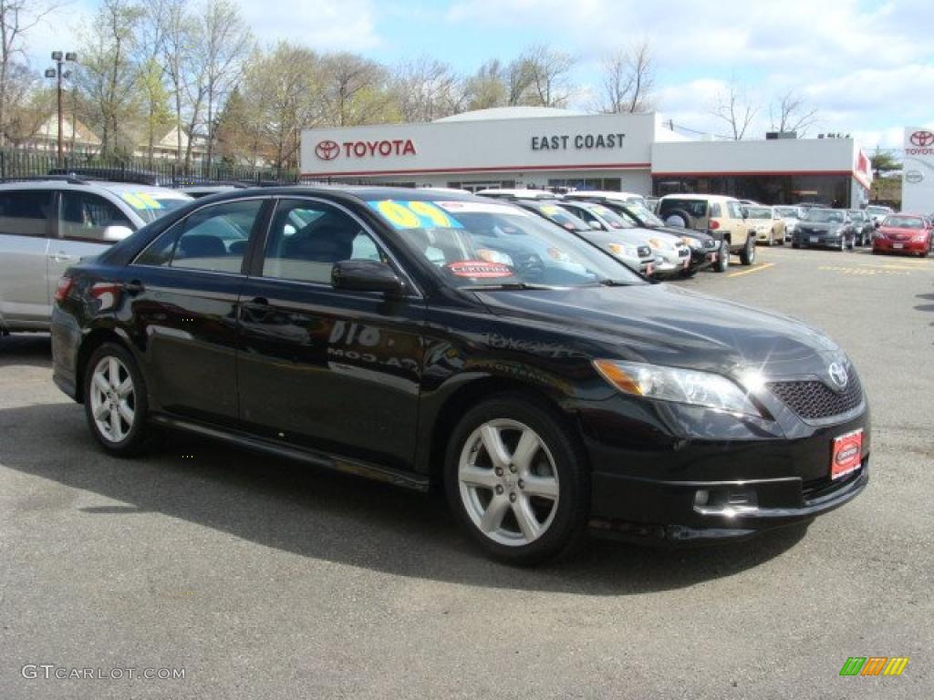 2009 Camry SE - Black / Charcoal photo #1