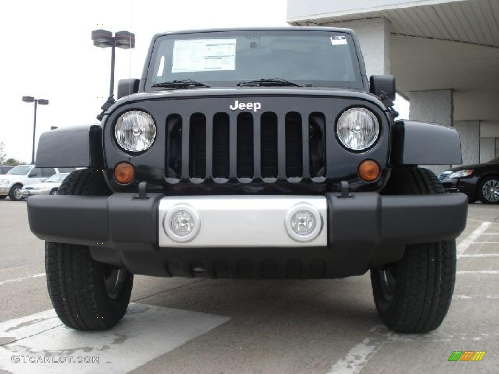 Black 2011 Jeep Wrangler Unlimited Sahara 70th Anniversary 4x4 Exterior Photo #48360007