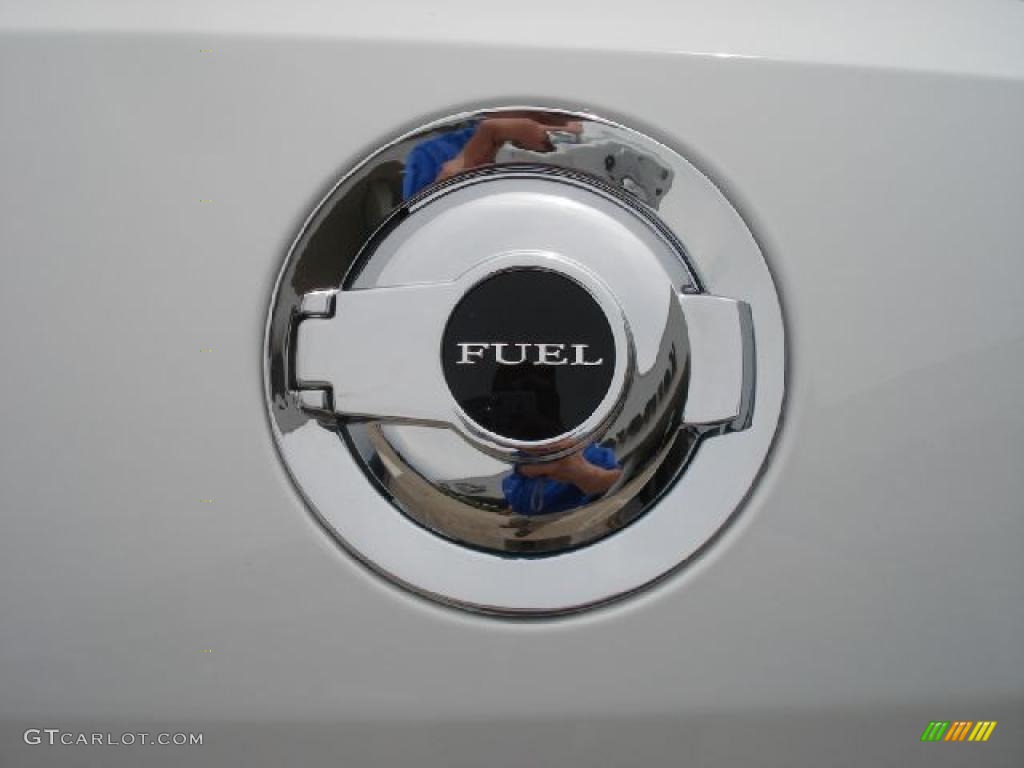 Bright White 2011 Dodge Challenger R/T Plus Exterior Photo #48360259