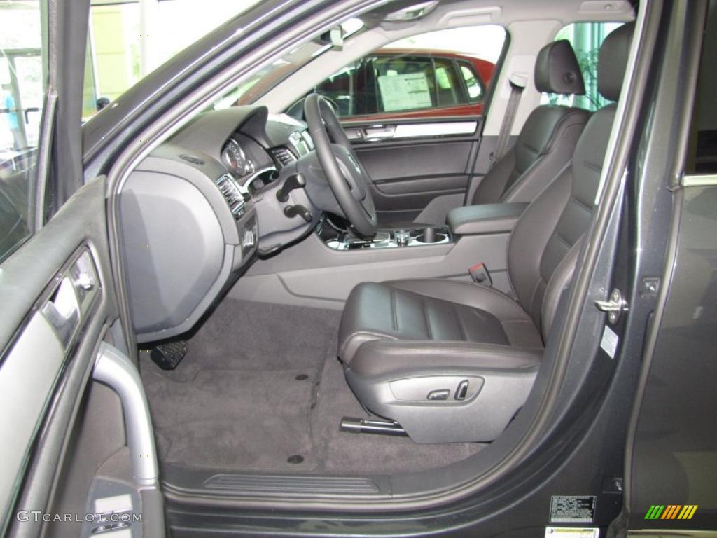 Black Anthracite Interior 2011 Volkswagen Touareg TDI Sport 4XMotion Photo #48360763