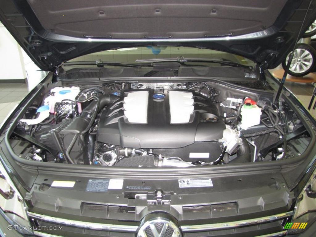 2011 Volkswagen Touareg TDI Sport 4XMotion 3.0 Liter TDI DOHC 24-Valve VVT Turbo-Diesel V6 Engine Photo #48360844