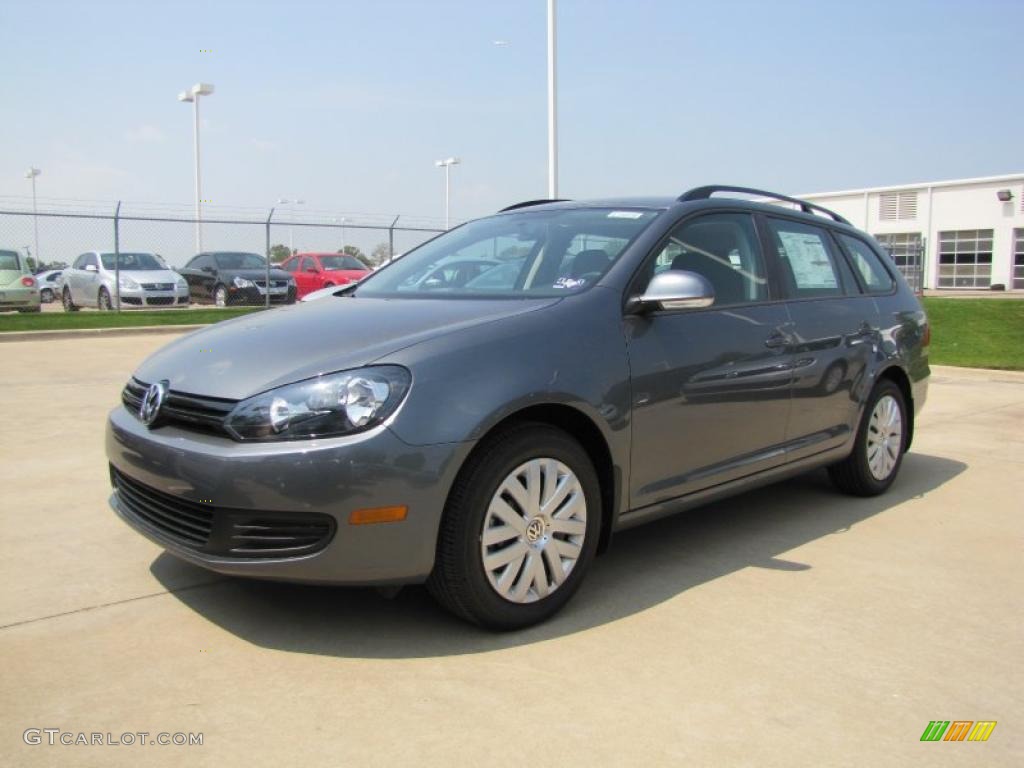 2011 Jetta S SportWagen - Platinum Gray Metallic / Titan Black photo #1