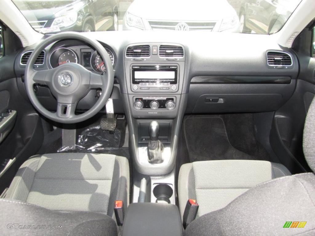 2011 Volkswagen Jetta S SportWagen Titan Black Dashboard Photo #48361768