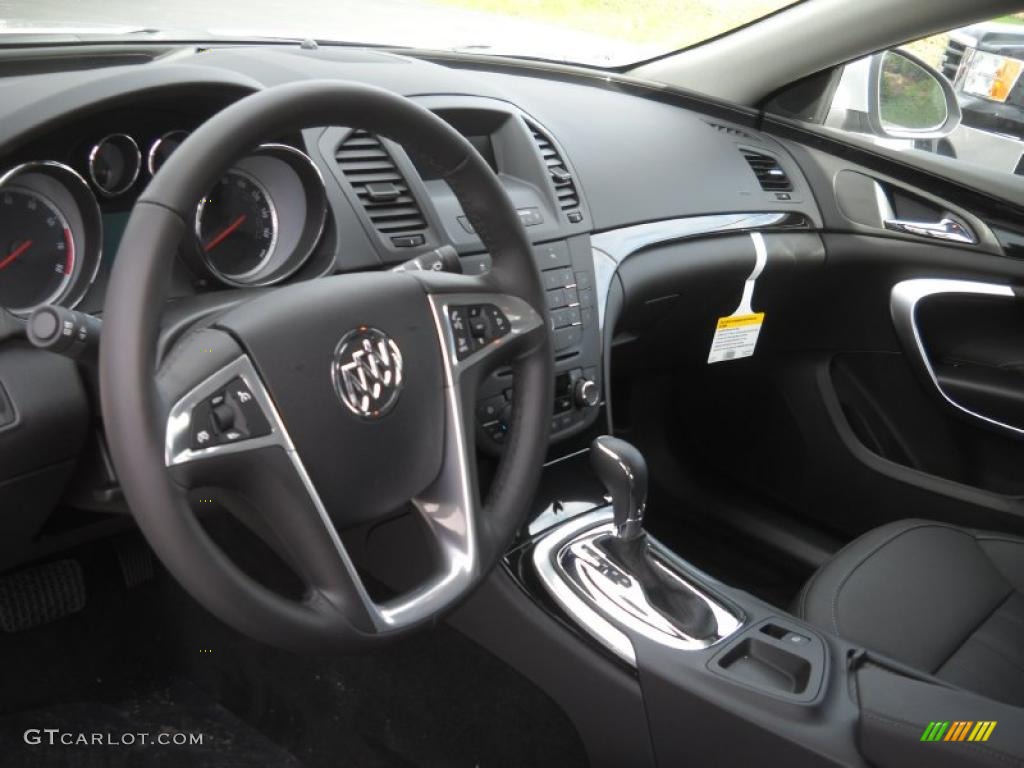 Ebony Interior 2011 Buick Regal CXL Photo #48361789