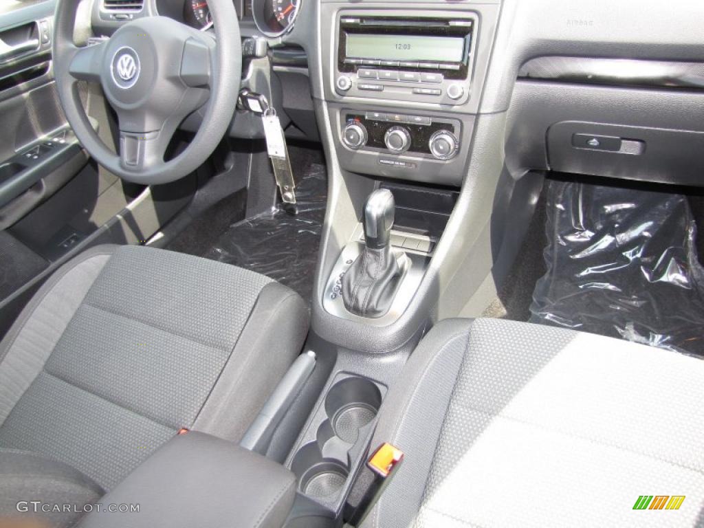 2011 Volkswagen Jetta S SportWagen 6 Speed Tiptronic Automatic Transmission Photo #48362188